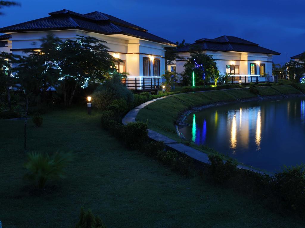 The Golden Lake Hotel Naypyidaw Εξωτερικό φωτογραφία