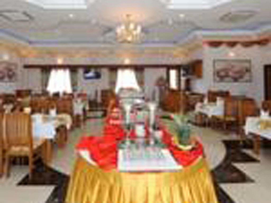 The Golden Lake Hotel Naypyidaw Εξωτερικό φωτογραφία